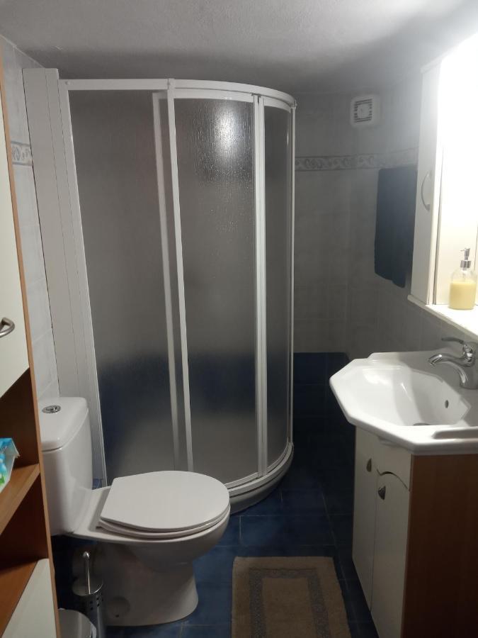 Isavrou Apartment Komotiní Ngoại thất bức ảnh