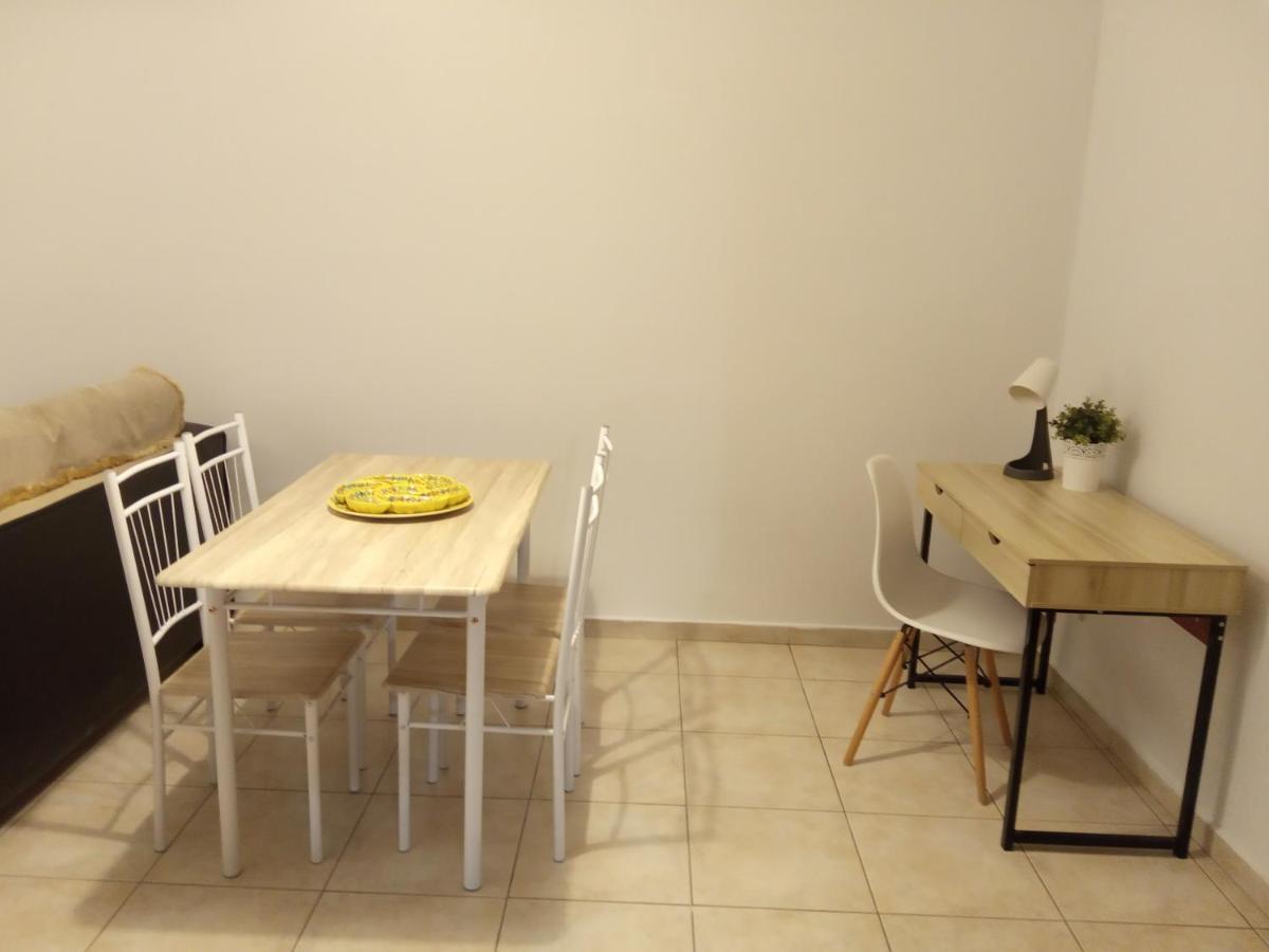 Isavrou Apartment Komotiní Ngoại thất bức ảnh